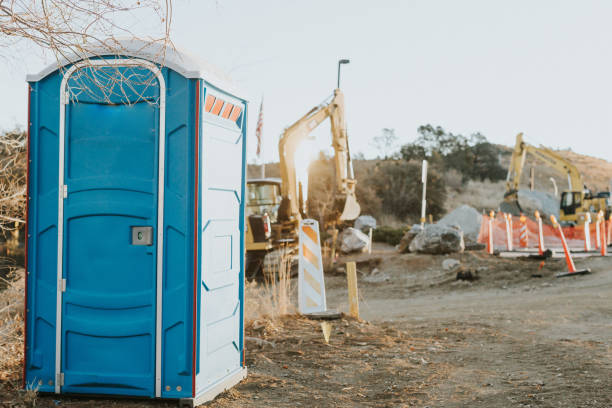 Best Portable bathroom rental  in Salem, SD
